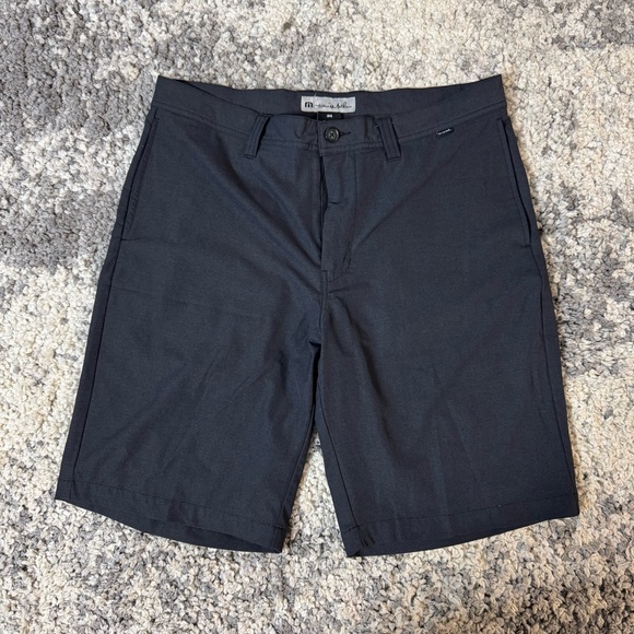 Travis Mathew, Mens Golf Athletic Shorts in Dark Gray with 9 Inseam, US Size: 34 - Picture 3 of 11